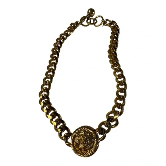 Gold Chain Necklace - Picture 2 of 5